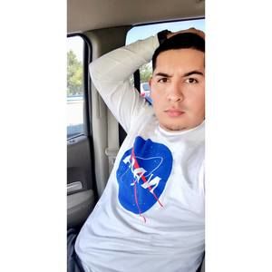 Meet your Posher, Gerardo